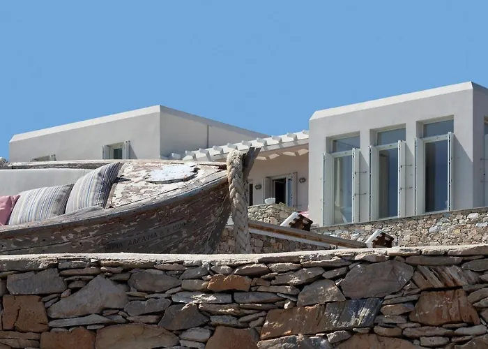 Salty Villa Azolimnos